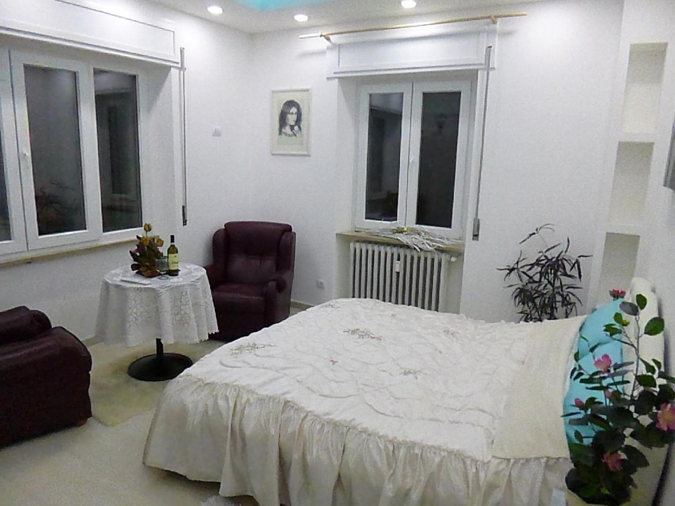 Monaco Rooms Verona Phòng bức ảnh