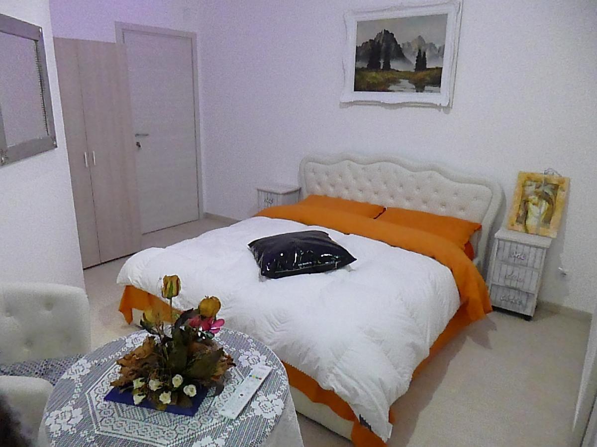 Monaco Rooms Verona Ngoại thất bức ảnh